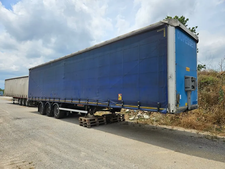 FRUEHAUF – Sattelauflieger
